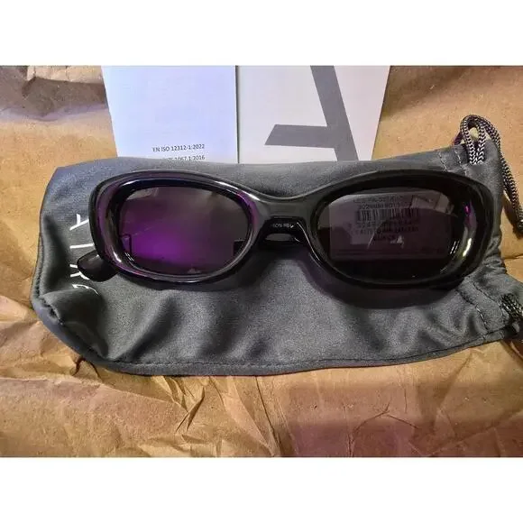 Aire shades - Calisto in Black - Picture 2 of 5